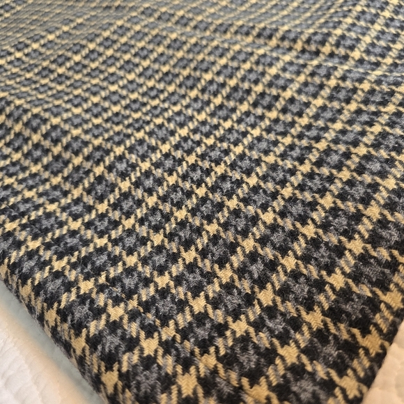 Aquascutum London Virgin Wool Houndstooth Academia Pencil Skirt - Picture 4 of 13